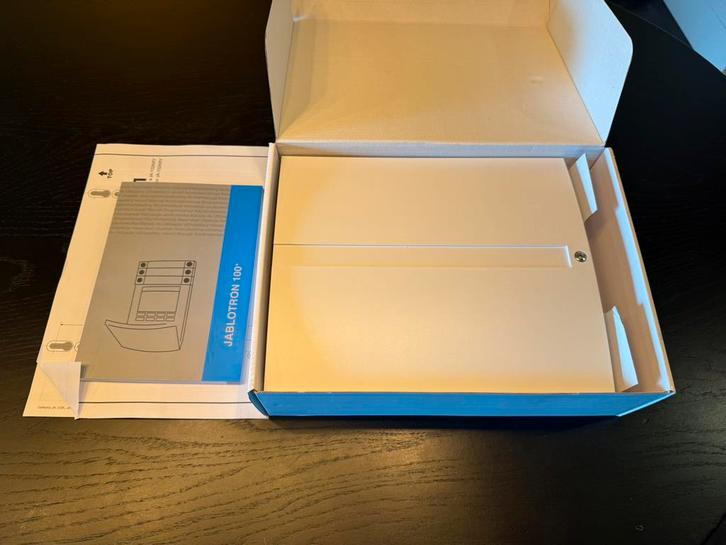 Jablotron centrale JA-102KRY + JA-111R en JA-194 4G module, Doe-het-zelf en Verbouw, Alarmsystemen, Nieuw, Compleet systeem, Overige soorten