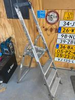 Handige trap voor klussen in huis, Doe-het-zelf en Verbouw, Ladders en Trappen, Gebruikt, Trap, Ophalen of Verzenden, Opvouwbaar of Inschuifbaar