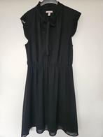 Zwart jurkje maat 42, H&M, Zwart, Maat 42/44 (L), Ophalen of Verzenden