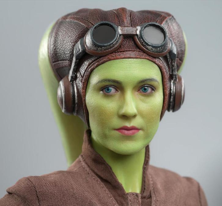 Hera Syndulla Hot Toys - Star Wars Ahsoka, Verzamelen, Star Wars, Nieuw, Actiefiguurtje, Ophalen of Verzenden
