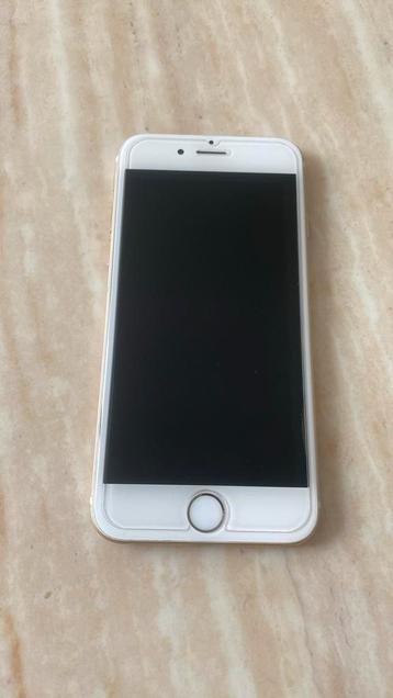 IPhone 6 – Goudkleurig beschikbaar voor biedingen