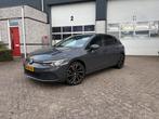 Volkswagen Golf VIII 1.0 eTSI Automaat, Auto's, Stof, USB, 1202 kg, Zilver of Grijs