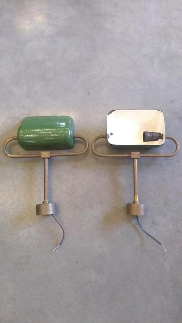 vintage 'bankiers' wandlampen beschikbaar voor biedingen