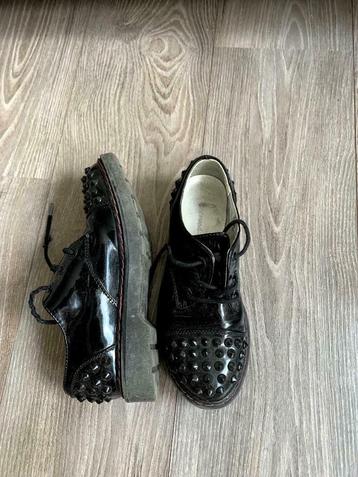 Graceland lak schoenen met studs 40  beschikbaar voor biedingen