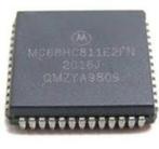 MC68HC811E2FN Microcontroller  PLCC52  Motorola  13 STUKS, Verzenden, Nieuw