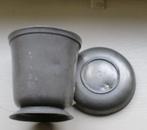 Engels tinnen wijn/whisky beker met schotel ., Ophalen of Verzenden