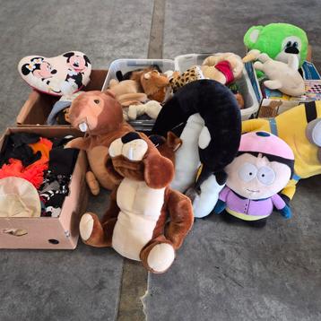 Knuffels groot en klein heel veel beschikbaar voor biedingen