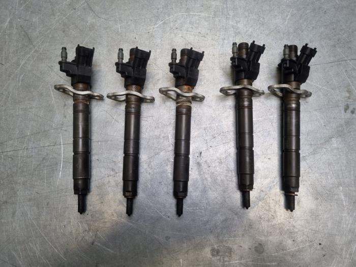 Verstuiver (diesel) van een Volvo V60, Auto-onderdelen, Brandstofsystemen, Volvo, Gebruikt, 3 maanden garantie, Ophalen of Verzenden