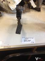 Vw Transporter T5 2.0 diesel 2011 Wagennr 2400131  Gaspedaal