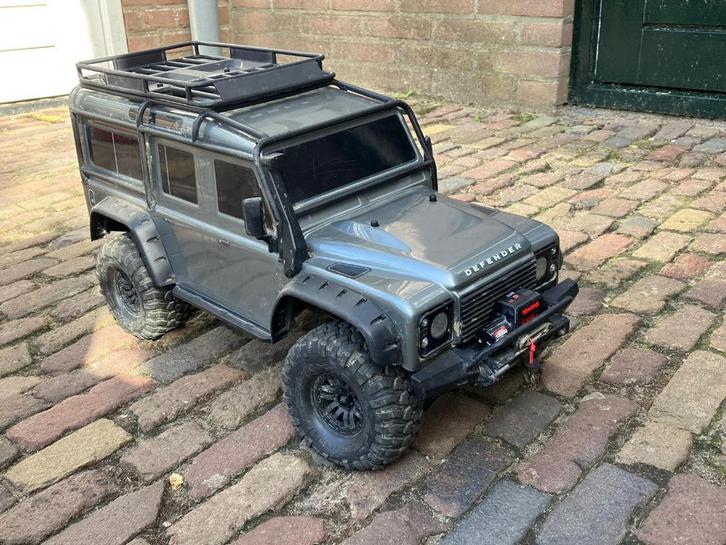 Traxxas TRX 4 Landrover Defender met lier en oplader, Hobby en Vrije tijd, Modelbouw | Radiografisch | Auto's, Gebruikt, Auto offroad