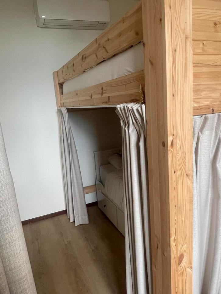 Hoogslaper twijfelaar, Kinderen en Baby's, Kinderkamer | Stapelbedden en Hoogslapers, Zo goed als nieuw, Hoogslaper, Ophalen
