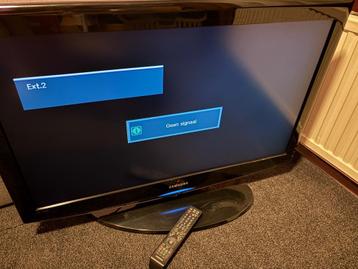 Samsung tv 37 inch ouder model  beschikbaar voor biedingen