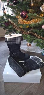 Zwarte UGG Laarzen Maat 38., Kleding | Dames, Hoge laarzen, UGG, Zwart, Ophalen of Verzenden