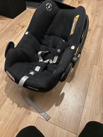 Maxi Cosi Rock met isofix Familyfix 2 Base beschikbaar voor biedingen