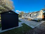Te huur per 1 augustus Luxe chalet Beek, gem. Montferland, In bos, Sauna, Dorp, 2 slaapkamers