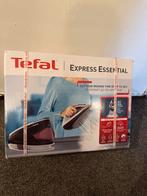 Nieuwe Tefal Express Essential Stoomstrijkijzer, Ophalen, Nieuw, Strijkijzer met snoer