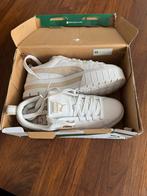 Puma Myze Wite/beige, Ophalen of Verzenden, Zo goed als nieuw