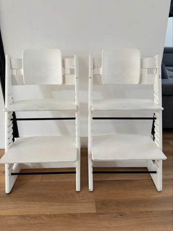 2 stokke tripp trapp stoelen met rugleuning, mag ook 1! beschikbaar voor biedingen