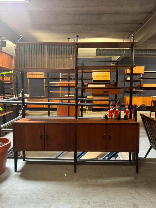 Louis van Teeffelen voor WeBe vintage modulair wandsysteem, Huis en Inrichting, Woonaccessoires | Wandplanken en Boekenplanken