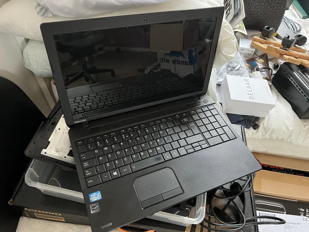 Toshiba Satellite C50-A-1G6, Core i3, 2.40Ghz, 6Gb RAM, Gebruikt, 2 tot 3 Ghz, Ophalen of Verzenden, Toshiba satellite