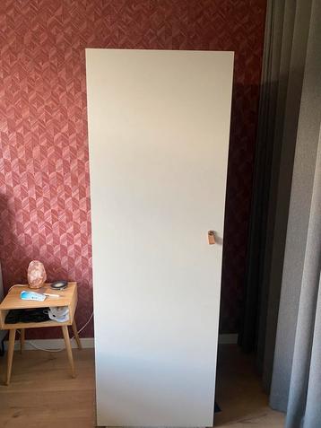 Ikea Platsa kledingkast 180x60x55cm met manden en planke
