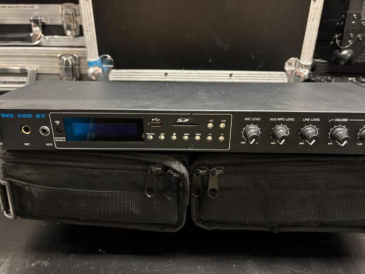 Newhank control USB-BT, Muziek en Instrumenten, Mengpanelen, Zo goed als nieuw, Minder dan 5 kanalen, Microfooningang, Ophalen of Verzenden