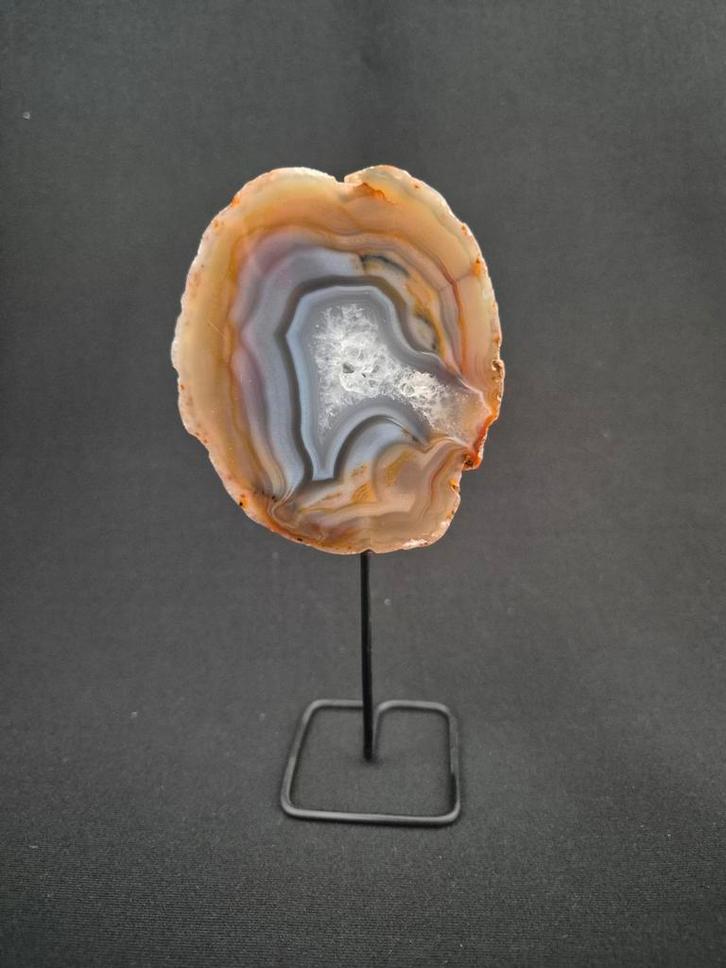 Agaat Edelsteen op Standaard, Verzamelen, Mineralen en Fossielen, Ophalen of Verzenden