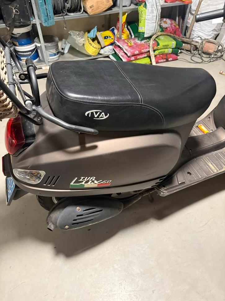 Scooter IVA Lux 50 - Weinig gebruikt!, Fietsen en Brommers, Scooters | Yamaha, Gebruikt, Overige modellen, Maximaal 45 km/u, Benzine