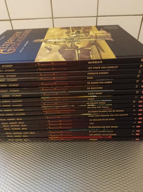 Verborgen Gescheidenis diverse titels Hardcovers, Boeken, Stripboeken, Zo goed als nieuw, Meerdere stripboeken, Verzenden