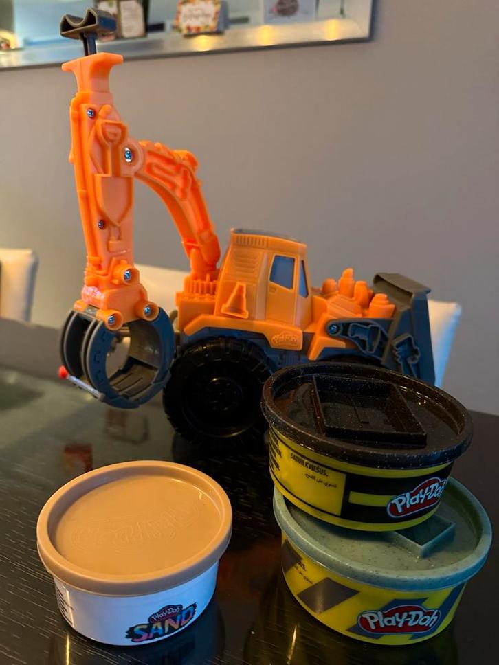 Play Doh Graafmachine met zand en beton klei met extra klei, Kinderen en Baby's, Speelgoed | Educatief en Creatief, Gebruikt, Knutselen