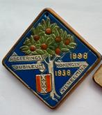 Herdenkings plaquette Koningin Wilhelmina, Antiek en Kunst, Antiek | Wandborden en Tegels, Ophalen