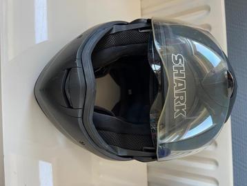 Motorhelm Shark te koop beschikbaar voor biedingen