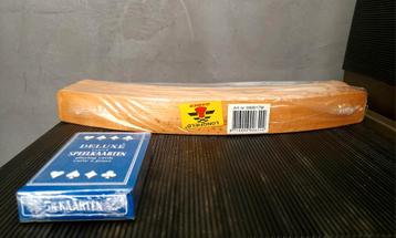 Set van 4 nieuwe degelijke houten kaarthouders + kado beschikbaar voor biedingen
