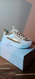 Mix partij sneakers 40 paar, Kleding | Dames, Schoenen, Ophalen of Verzenden, Nieuw, Sneakers of Gympen