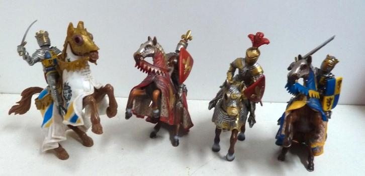 Schleich 4 ridders ter paard Made in Germany, Verzamelen, Speelgoed, Zo goed als nieuw, Ophalen of Verzenden
