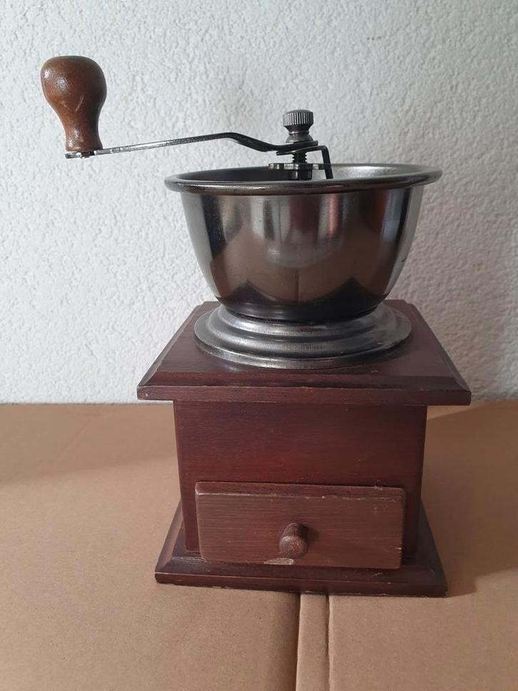 Vintage Koffiemolen, Antiek en Kunst, Antiek | Keukenbenodigdheden, Ophalen of Verzenden