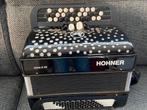 Hohner Nova II 48, 48-bas, Met riemen, Ophalen of Verzenden, Zo goed als nieuw