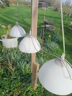 Hanglamp met 3 glazen witte kelken keuken/woonkamer, Glas, Gebruikt, Ophalen, 75 cm of meer