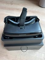 Te koop: Samsung Gear VR SM-R325 met controller, Ophalen of Verzenden, Zo goed als nieuw, Overige typen, Samsung