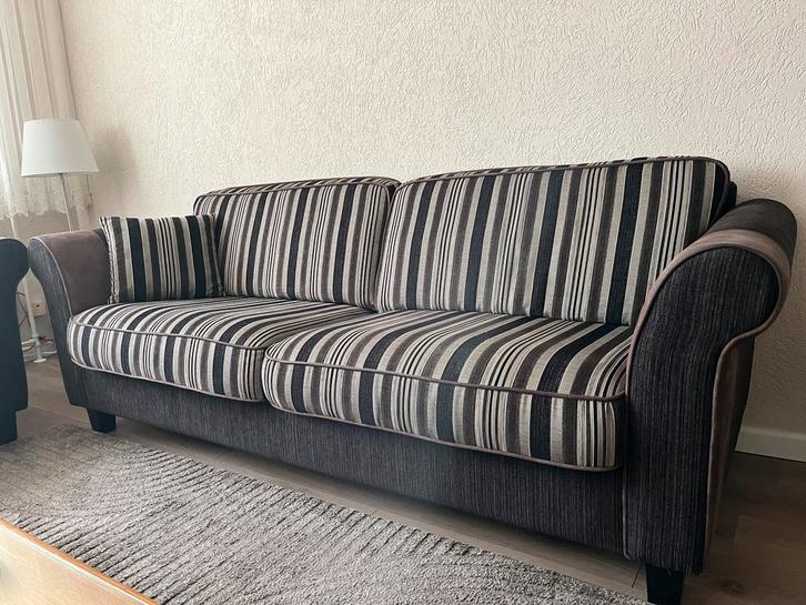 Moderne bankenset (3-zits + 2-zits) – bijna nieuw, Huis en Inrichting, Banken | Bankstellen, Zo goed als nieuw, 150 tot 200 cm