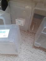 4 plastic kratjes met deksel, Doe-het-zelf en Verbouw, Kratten en Dozen, Ophalen, Minder dan 35 cm, Minder dan 50 cm, Zo goed als nieuw