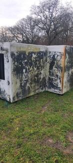 Gratis!!!!!! vol polyester schuil hok, Ophalen