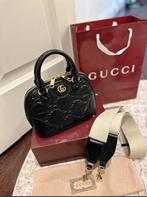 Gucci GG Marmont Mini Handtas Zwart, Ophalen of Verzenden, Zo goed als nieuw, Zwart, Handtas