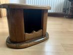 STOOF GELAKT  afmeting: 28 cm x 19 cm en hoog 19 cm., Ophalen of Verzenden