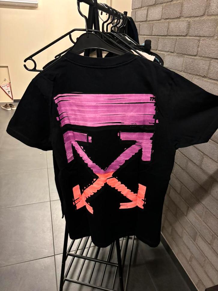 OFF WHITE T SHIRT met bon, Kleding | Heren, T-shirts, Zo goed als nieuw, Maat 48/50 (M), Zwart, Ophalen of Verzenden