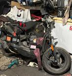 Kymco Agilty voor onderdelen motorblok voorvork., Ophalen, Gebruikt