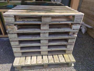 Europallets 6 stuks beschikbaar voor biedingen