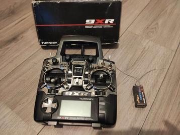 Turnigy 9XR zender en ontvanger. beschikbaar voor biedingen