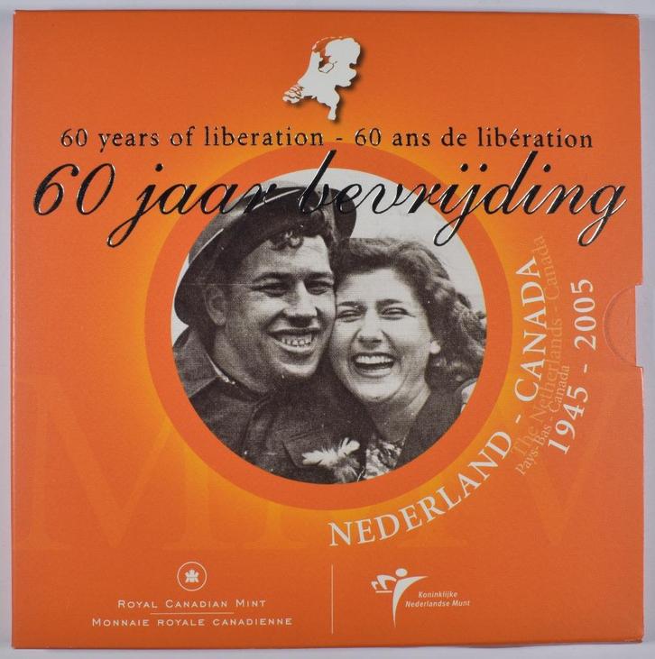 Nederland jaarset 2005, 60 Jaar bevrijding., Postzegels en Munten, Munten | Nederland, Setje, Euro's, Koningin Beatrix, Zilver