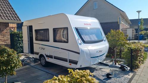 Dethleffs C'Joy QSH 420  Bouwjaar 2022, Caravans en Kamperen, Caravans, Particulier, tot en met 4, 750 - 1000 kg, Treinzit, Dethleffs